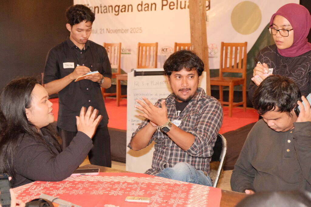 Diskusi kelompok 3: Platform dan Insfrastruktur.